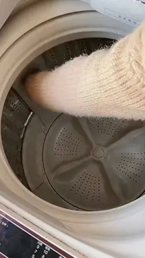每月一次洗衣清潔，守護(hù)全家健康——洗衣機(jī)槽清潔劑好物分享與共享洗衣機(jī)使用貼士
